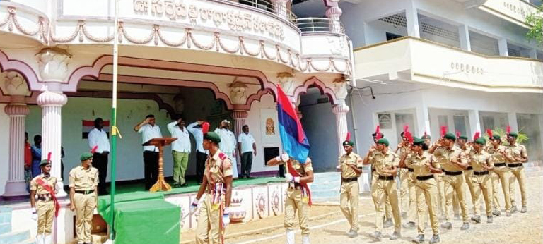 Independence Day in KVRKVRMKR College